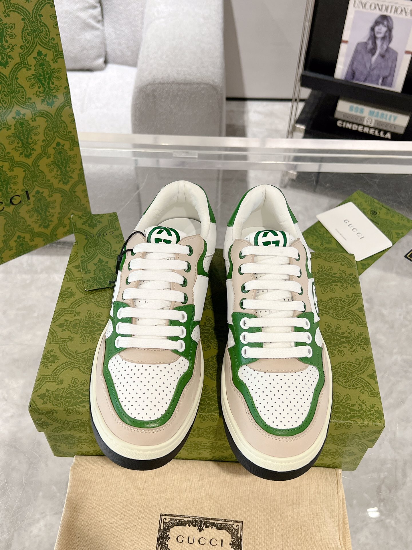 20251021/Gucci_251021-1